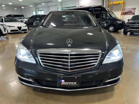 Used 2013 Mercedes-Benz S 550 image 2
