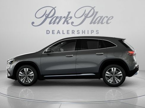 New 2026 Mercedes-Benz GLA 250 4MATIC image 9