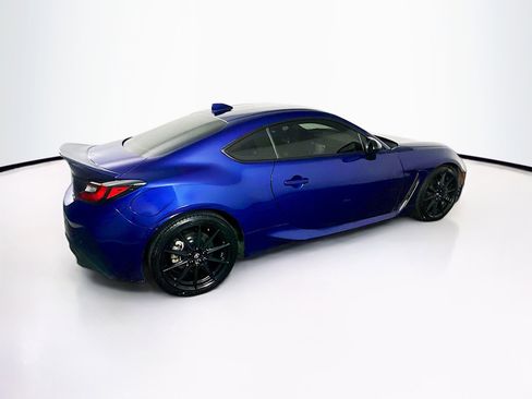 Used 2023 Toyota GR86 Premium RWD image 10