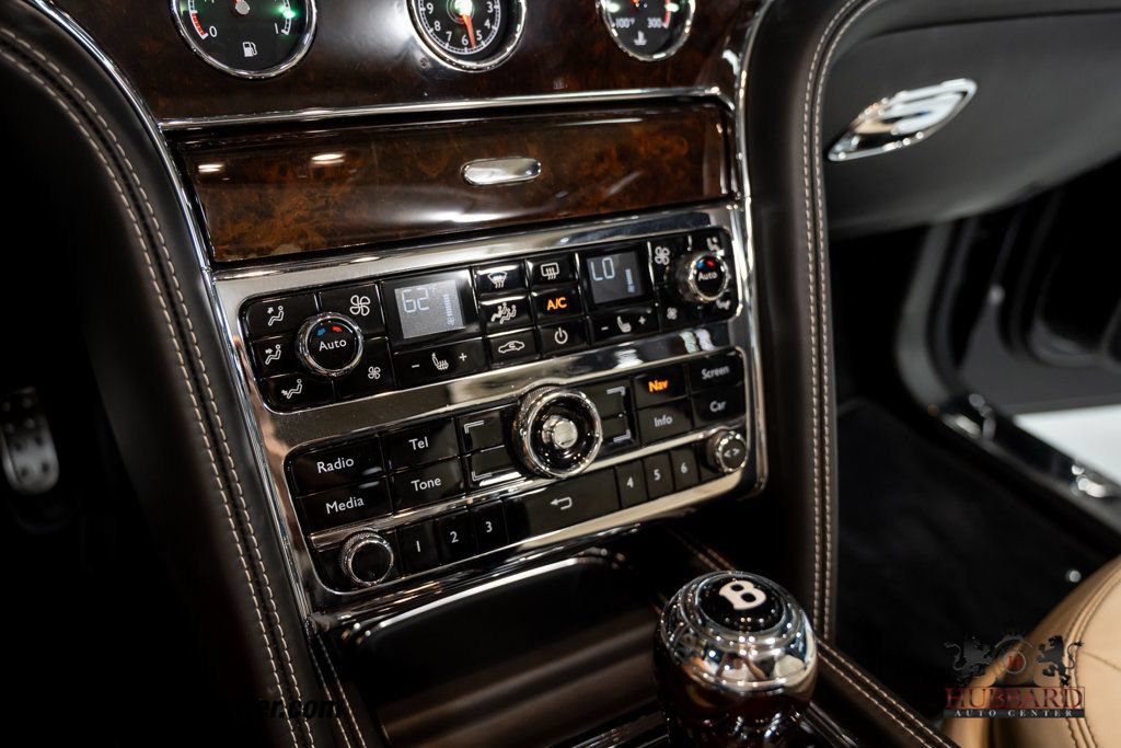 Used 2016 Bentley Mulsanne RWD image 24