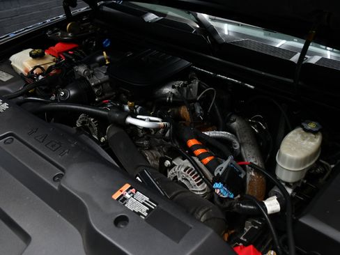 Used 2014 Chevrolet Silverado 2500 LTZ w/ LTZ Plus Package image 21