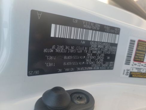 Used 2025 Toyota Sienna XSE AWD/4WD image 29