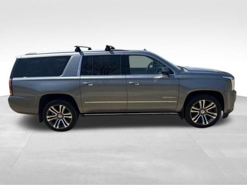 Used 2019 GMC Yukon XL Denali w/ Denali Ultimate Package image 2