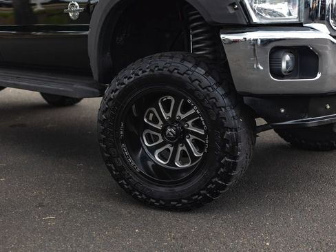 Used 2014 Ford F350 Lariat AWD/4WD image 4