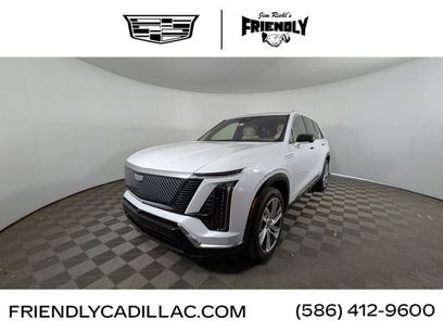 New 2027 Cadillac Vistiq Luxury w/ LPO, Floor Liner Package
