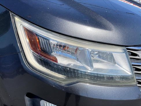 Used 2016 Ford Explorer XLT FWD image 30
