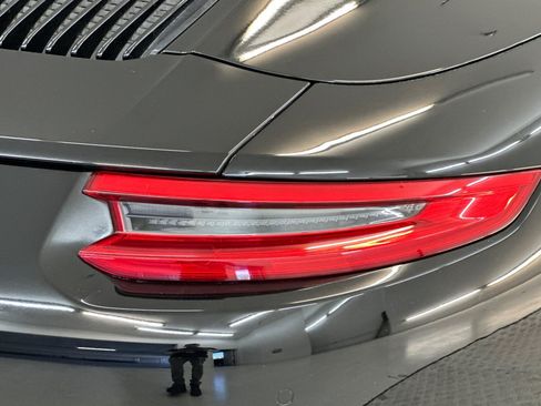 Used 2017 Porsche 911 Carrera RWD image 29