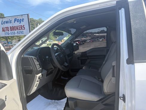 Used 2019 Ford F150 XL w/ Equipment Group 101A Mid RWD image 10