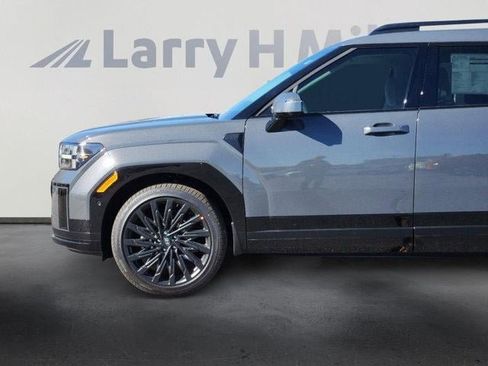 New 2025 Hyundai Santa Fe Calligraphy image 2