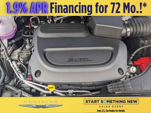 New 2026 Chrysler Pacifica Select image 5