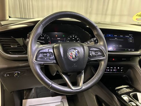 Used 2022 Buick Envision Preferred FWD image 15