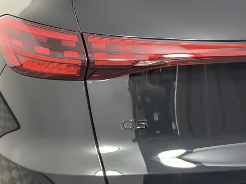 Used 2025 Audi Q5 Premium Plus w/ Premium Plus AWD/4WD image 27