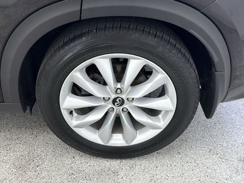 Used 2019 INFINITI QX50 Essential w/ Premium Heat Package image 46