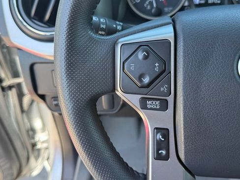 Used 2023 Toyota Tacoma SR5 RWD image 17