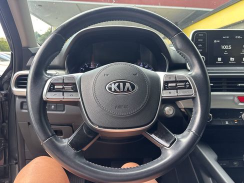 Used 2020 Kia Telluride LX FWD image 15