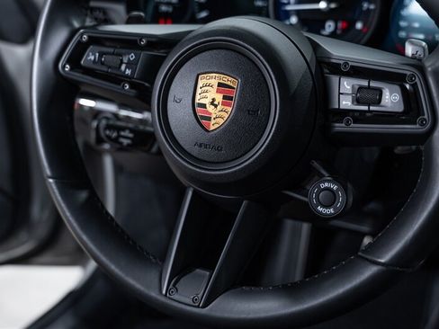 Used 2021 Porsche 911 Carrera RWD image 45