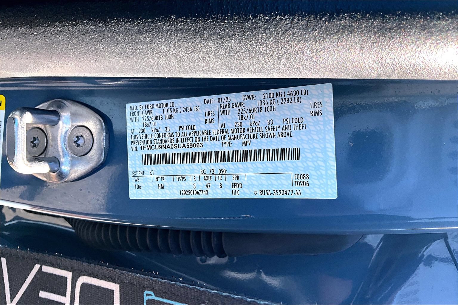 Used 2025 Ford Escape ST-Line Select AWD/4WD image 31