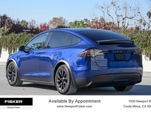 Used 2024 Tesla Model X image 10