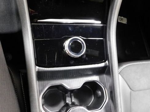 New 2025 Jeep Grand Cherokee Altitude image 25