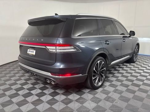 Used 2023 Lincoln Aviator Reserve w/ Equipment Group 201A AWD/4WD image 6