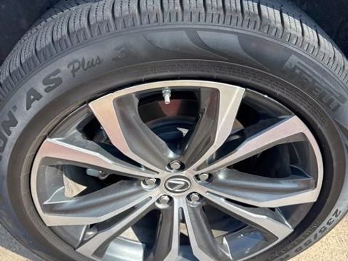 Used 2022 Lexus RX 450h AWD w/ Premium Package image 4