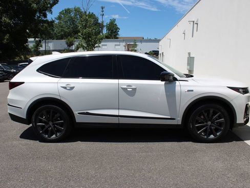 Used 2025 Acura MDX A-Spec AWD/4WD image 34