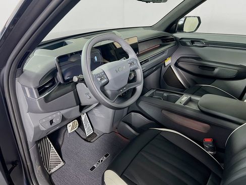 New 2026 Kia EV9 GT-Line AWD/4WD image 9