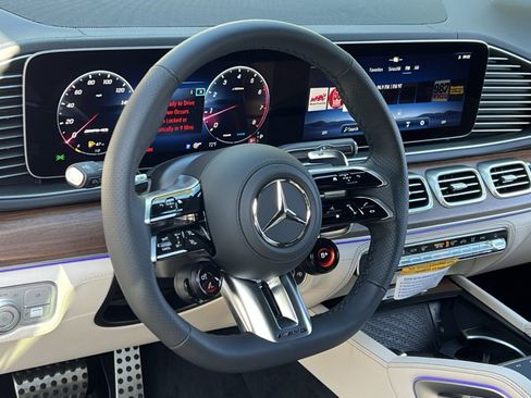 New 2026 Mercedes-Benz GLE 53 AMG 4MATIC image 14