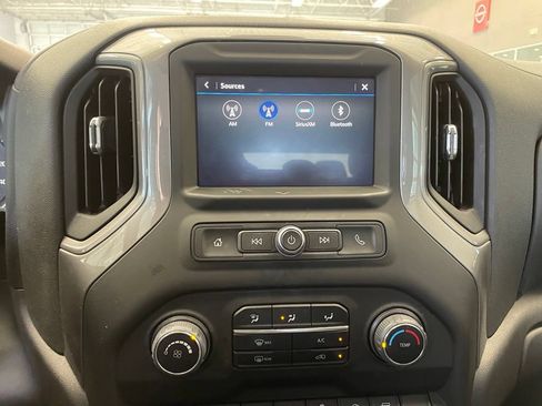 Used 2021 Chevrolet Silverado 1500 Custom w/ Safety Confidence Package RWD image 15