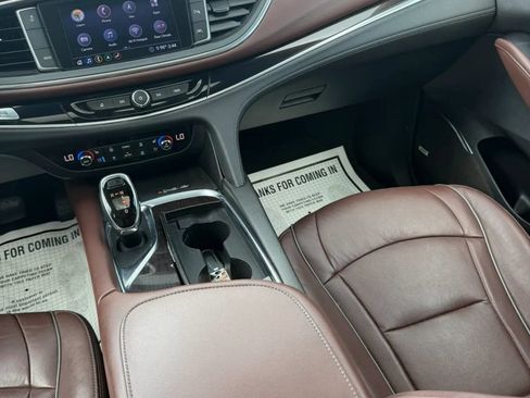 Used 2020 Buick Enclave Avenir w/ Avenir Technology Package FWD image 18