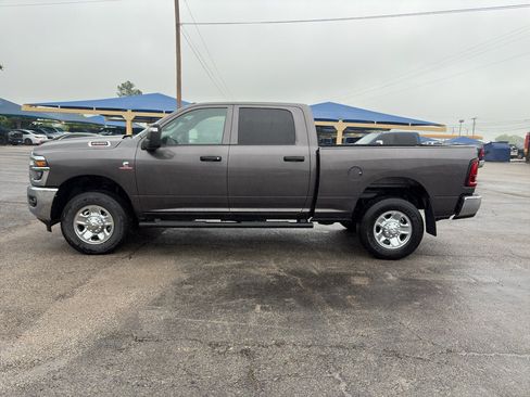 New 2026 RAM 2500 Tradesman AWD/4WD image 8