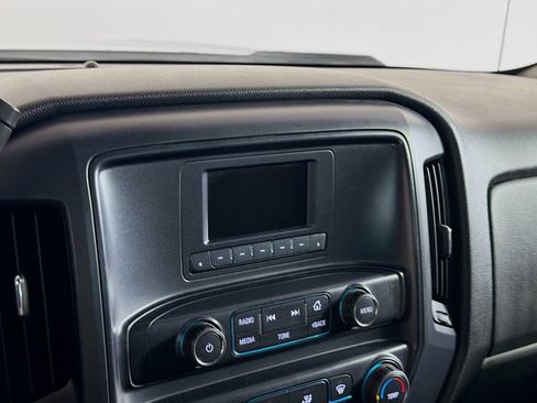 Used 2017 Chevrolet Silverado 1500 W/T w/ Trailering Package AWD/4WD image 15