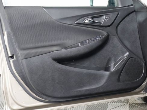 Used 2024 Chevrolet Malibu LT FWD image 12