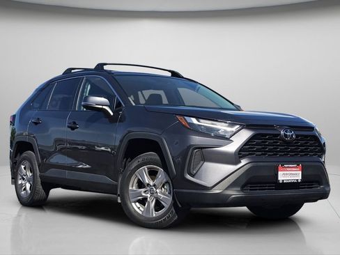 Used 2023 Toyota RAV4 XLE w/ Convenience Package AWD/4WD image 2