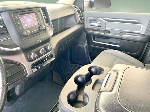 Used 2020 RAM 2500 Big Horn image 39