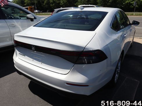 Used 2023 Honda Accord LX image 6
