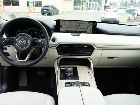 Certified 2025 MAZDA CX-90 3.3 Turbo S w/ Premium Package image 19