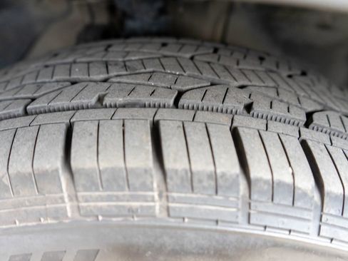 Used 2023 Kia Sorento EX image 37