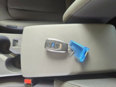 Used 2025 Subaru Crosstrek 2.0i Premium image 36