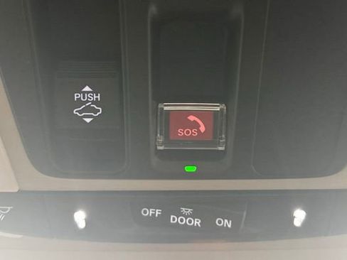 Certified 2023 Honda Accord Touring image 32