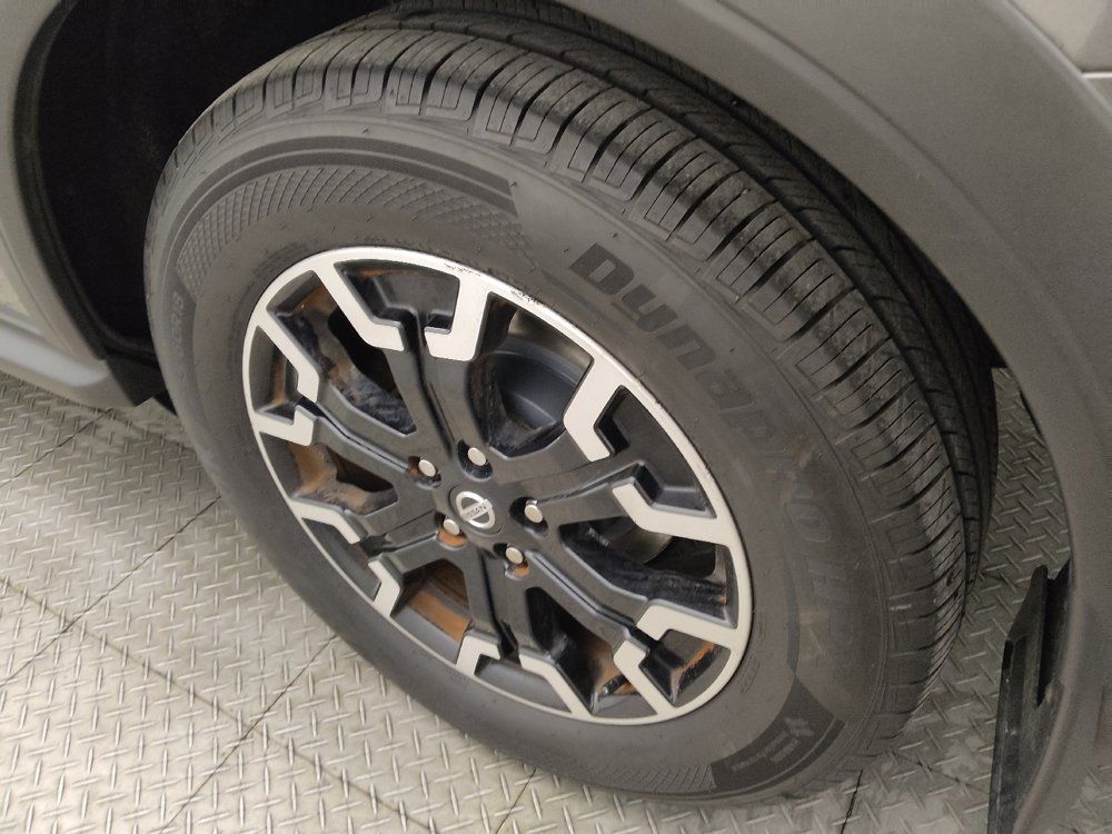 Used 2019 Nissan Pathfinder SL AWD/4WD image 31