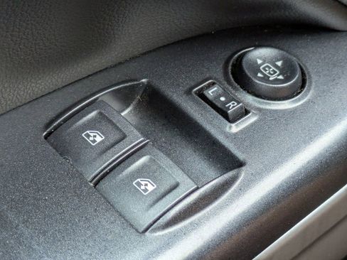 Used 2021 Chevrolet Colorado LT w/ Fleet Safety Package RWD image 24