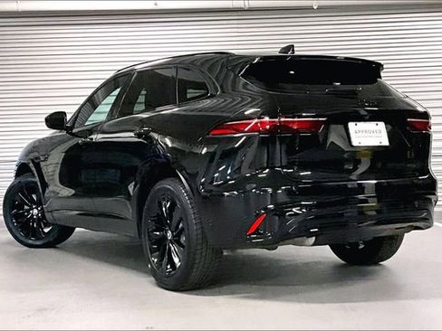 Used 2025 Jaguar F-PACE R-Dynamic S image 10