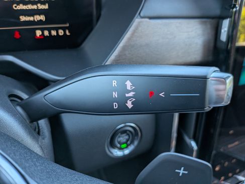 New 2026 GMC Acadia Denali Ultimate w/ LPO, Floor Liner Package image 20