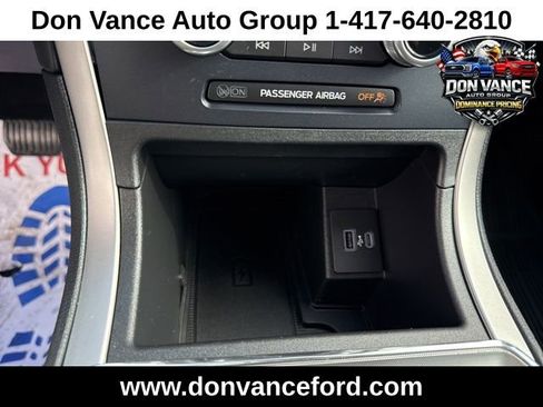 Used 2022 Ford Edge SEL w/ Convenience Package image 18