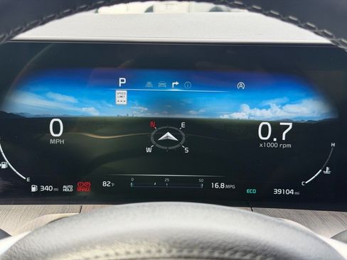 Used 2023 Kia Telluride SX Prestige AWD/4WD image 14