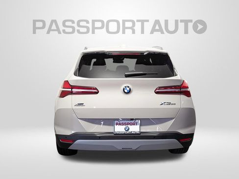 Used 2025 BMW X3 xDrive30i w/ Premium Package AWD/4WD image 6