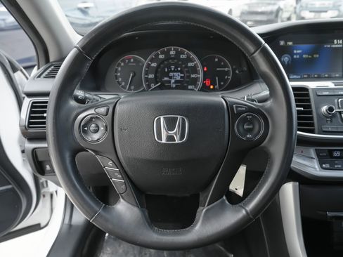 Used 2015 Honda Accord Sport image 8