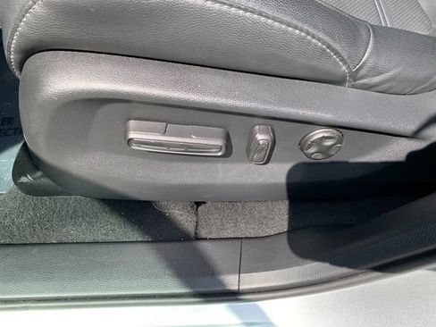 Used 2020 Honda CR-V EX-L image 20