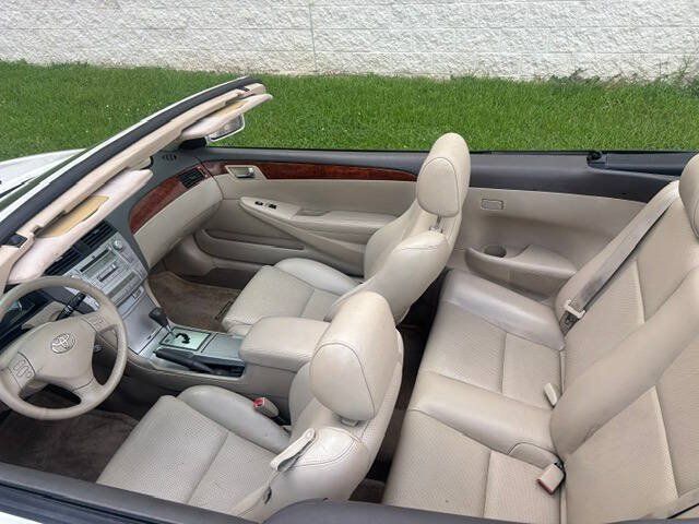 Used 2006 Toyota Solara SE FWD image 25